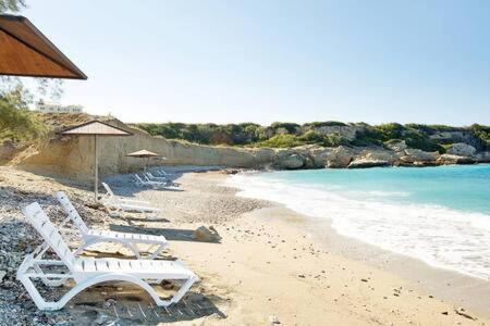 Joya Cyprus Mandarin Penthouse Lux Apartment Agios Nikolaos  Buitenkant foto